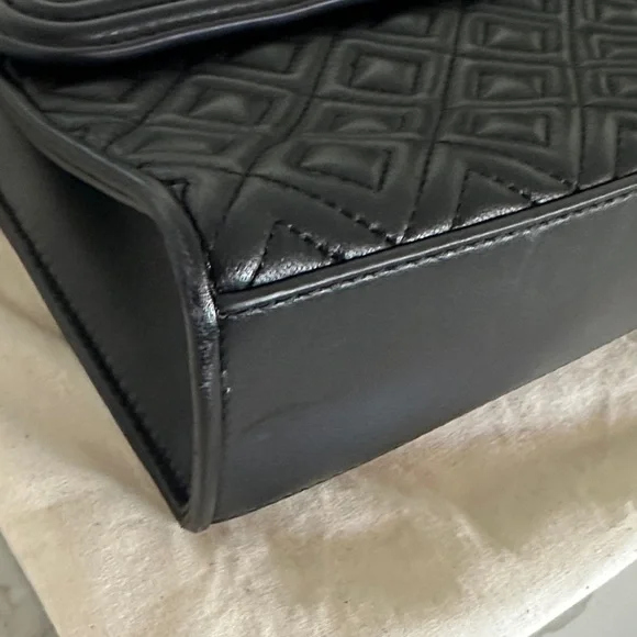 Tory Burch Fleming Large Convertible Bag Black Quilted Leather w/ Dust Bag - Picture 8 of 13